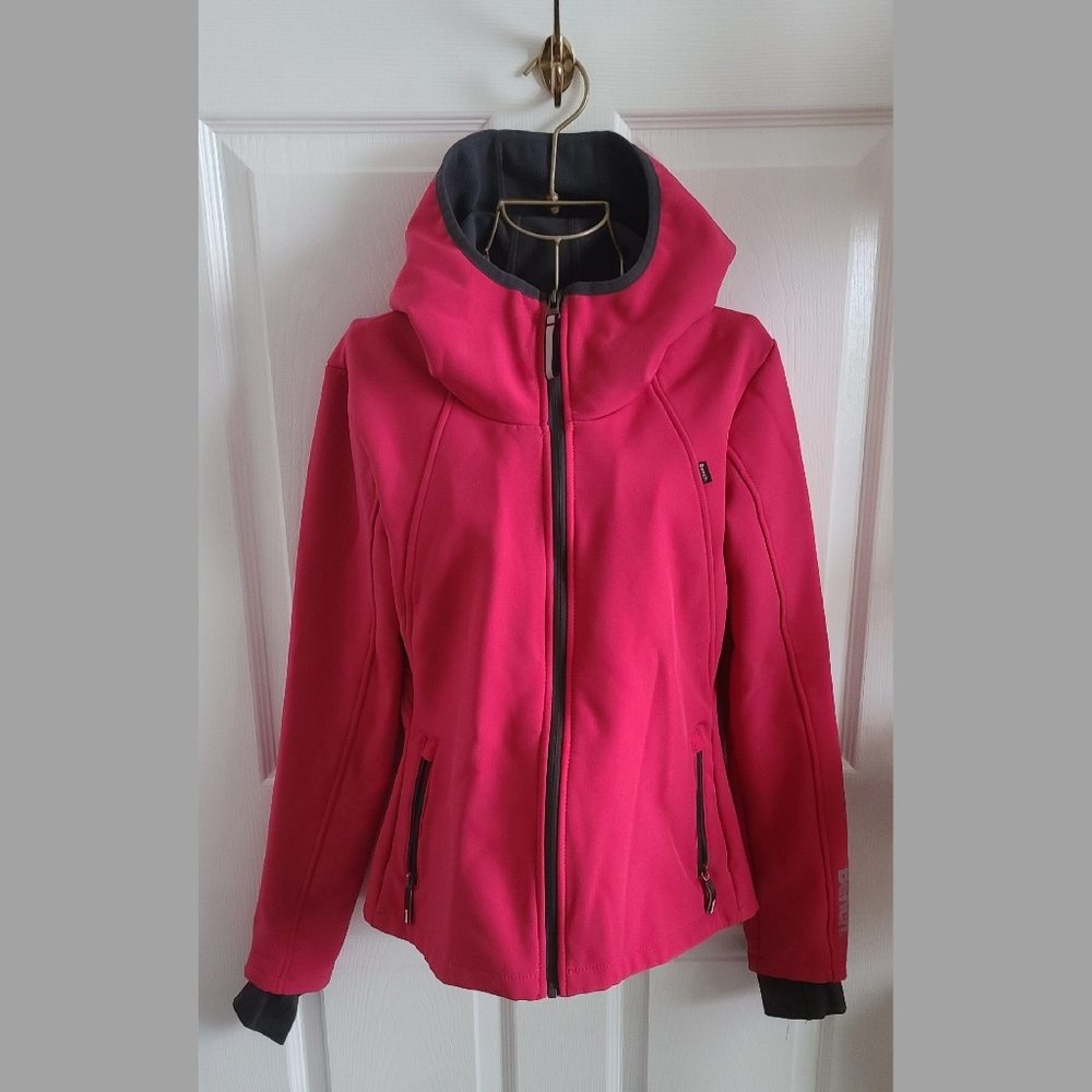 Bench Soft Shell Jacket With Attached Hood - image 1
